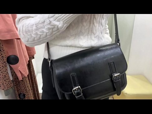 ❤️ Masturbation ampahibemaso ny tanora bitch FeralBerry miaraka amin'ny dildo ao amin'ny efitrano fitting ️ Vaovao aminay mg.milf-nut-net.ru